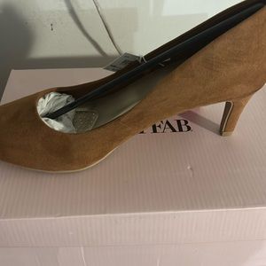 Cognac color pump